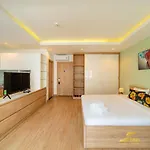 Simmi 4 Hotel & Apartment Near Secc